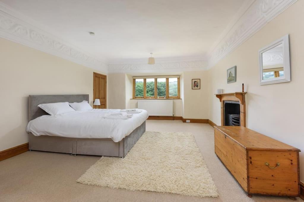 10 Bed Stunning House In Village, With Hot Tub Ovingham Экстерьер фото