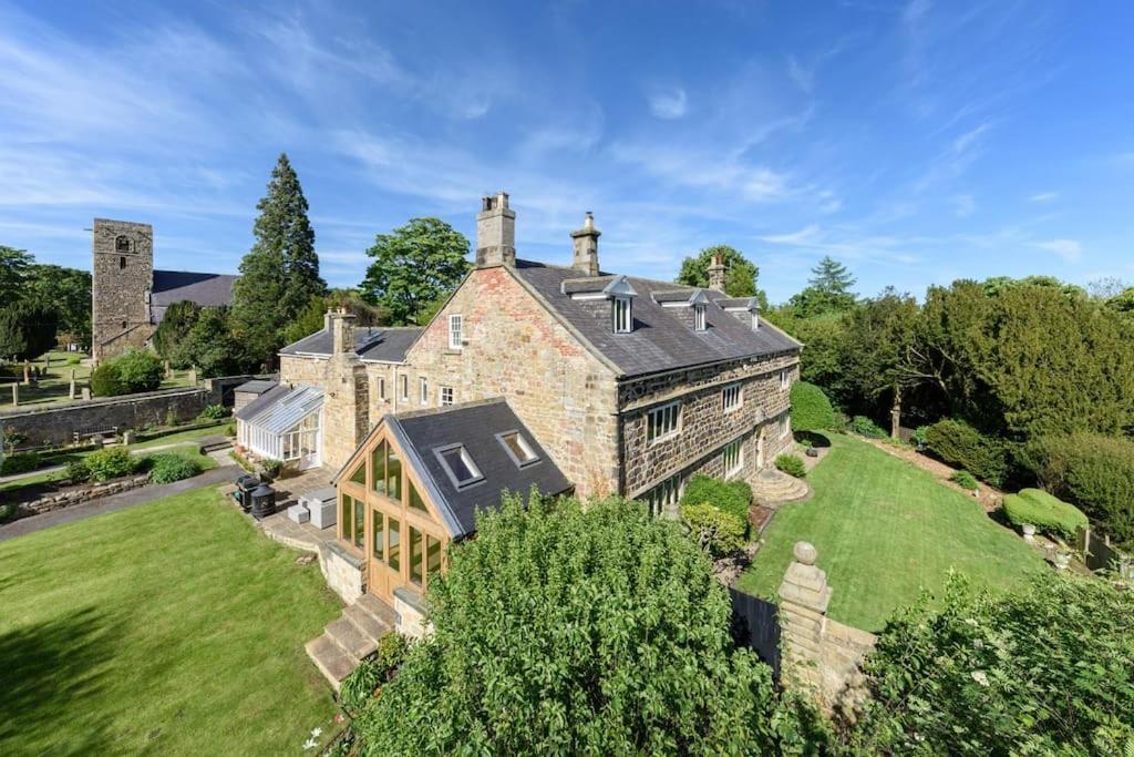 10 Bed Stunning House In Village, With Hot Tub Ovingham Экстерьер фото